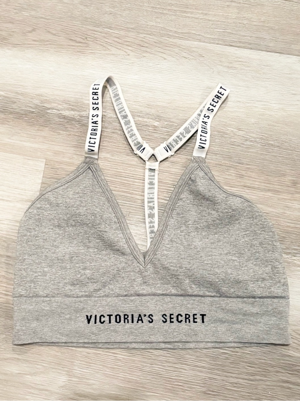 VICTORIA’S SECRET BRALETTE